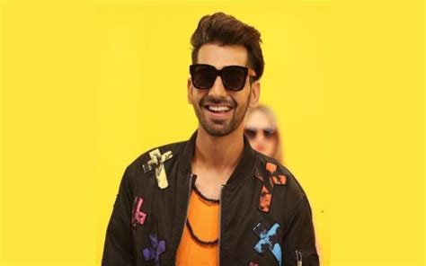 Maninder Buttar Biography .